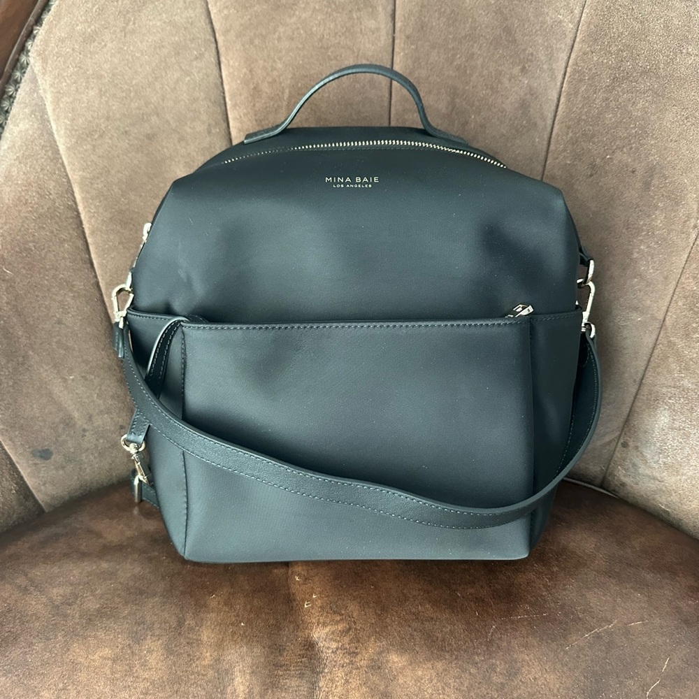 Mina Baie Stevi Mini in black nylon